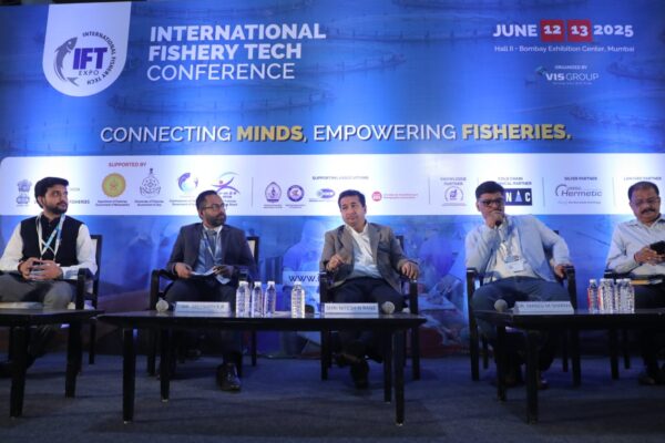 मुंबई में प्रौद्योगिकी-आधारित मत्स्यपालन प्रौद्योगिकी प्रदर्शनी का उद्घाटन