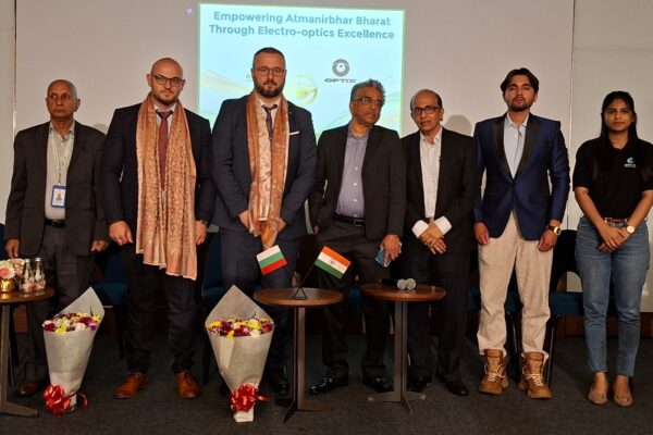 आरआरपी एस4ई इनोवेशन और ऑप्टिक्स बुल्गारिया की रणनीतिक साझेदारी