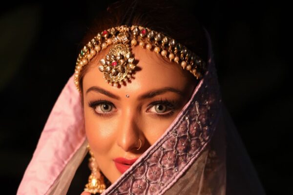 फिल्म ‘मूत्र विसर्जन वर्जित है’ की हिरोइन ख़ुशी मुखर्जी ने शाकाहारी बनने का फैसला किया